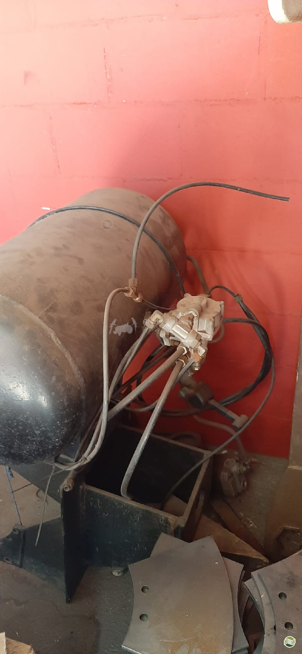 IMPLEMENTOS AGRICOLAS DIVERSOS DIVERSOS Araras Tratores ARARAS SÃO PAULO SP